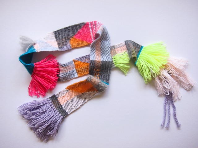woven scarf-1